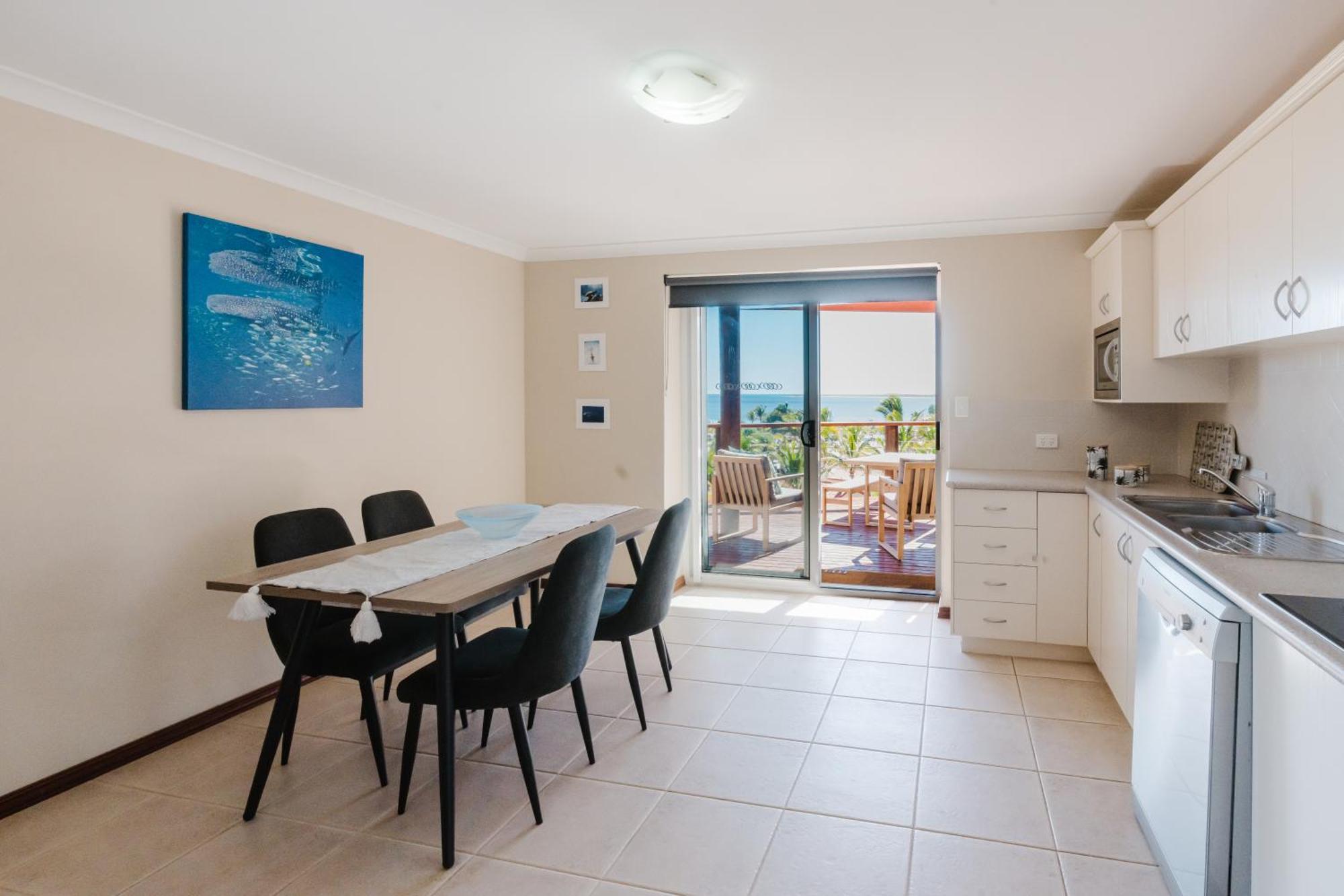 Peoples Park Apartment Coral Bay Ngoại thất bức ảnh