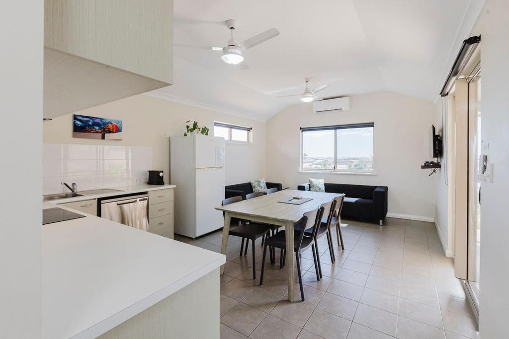 Peoples Park Apartment Coral Bay Ngoại thất bức ảnh